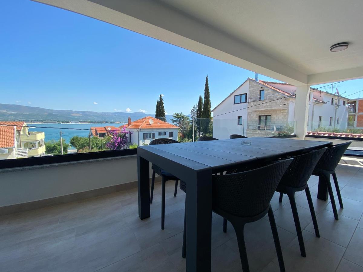 Maca Apartments Trogir Exterior photo